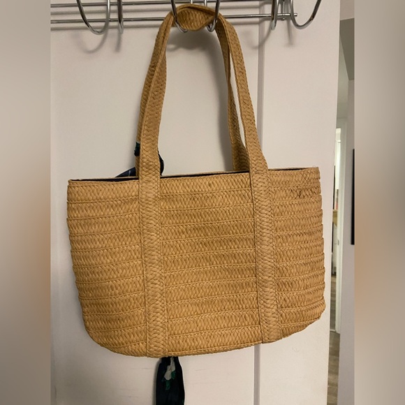 Draper James Tote - Picture 3 of 4